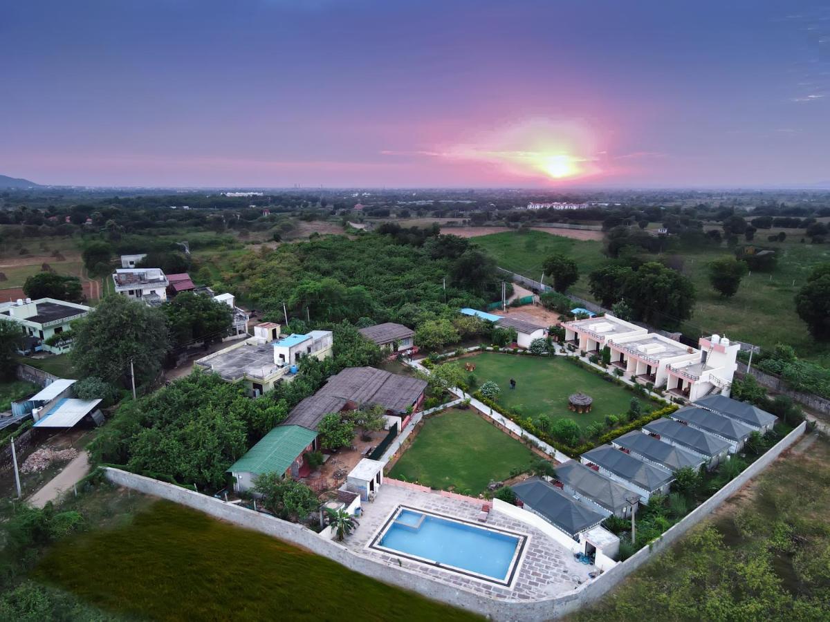Ranthambore Nature Camp Luxury tent